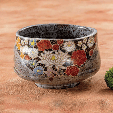 Japanese Kutani-ware matcha bowl